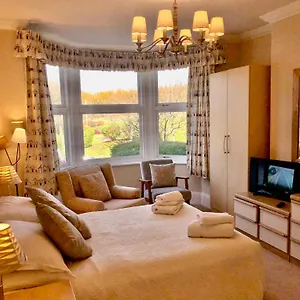  Apartment White Acre United Kingdom