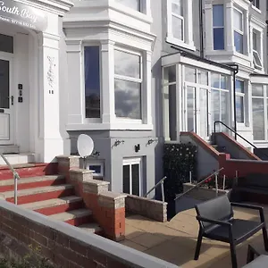 Apartment Southbay Flats Flat 2 United Kingdom